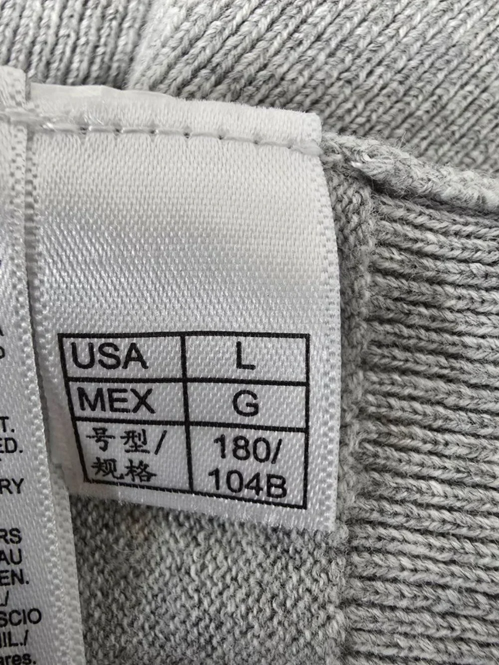 Brooks Brothers Men’s Gray V-Neck Sweater Combed Cotton Size L